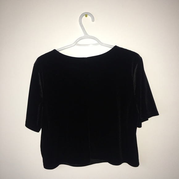 Embroidered Crop Top - Picture 2 of 2